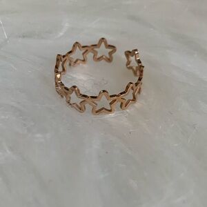 Star Pattern Rose Gold Ring